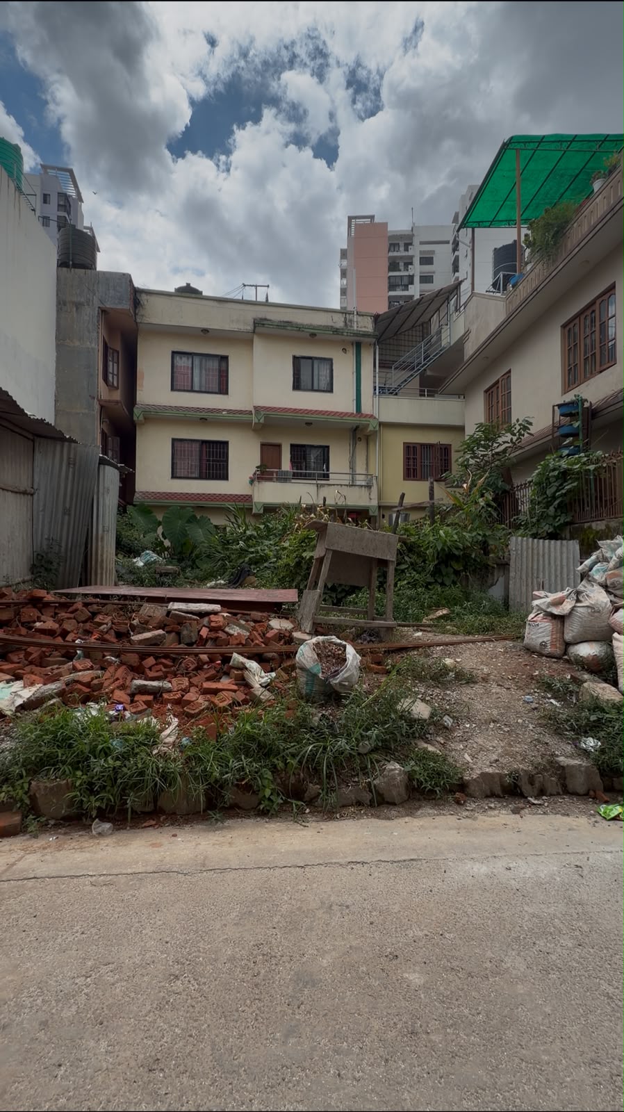 Land In Kathmandu, photo 4 of 4